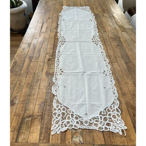 Imperial Elegance Table Runner Doily Dining Room Vintage White 64 x 15 in